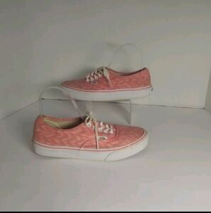 Vans Sneakers Off the Wall Pink, White Chevron WMs 8.5 Mens 7Sneakers Flats READ